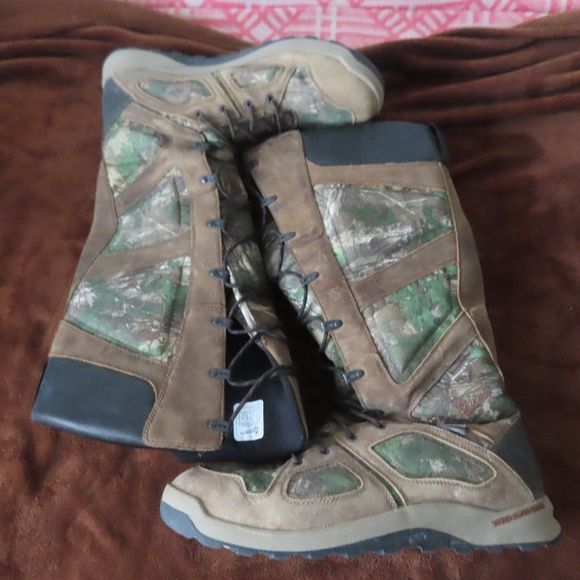 Danner 48063 - Steadfast Snake Boot 17" Realtree Xtra® Green sz 15 - Picture 5 of 10
